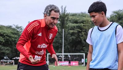 ‘Chemo’ del Solar contó conmovedora historia de niño que acudió a pruebas de la selección peruana en Cajamarca: “Viajó 16 horas”