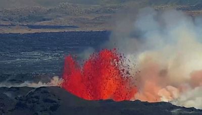 Volcán en Islandia entra nuevamente en erupción - La Tercera