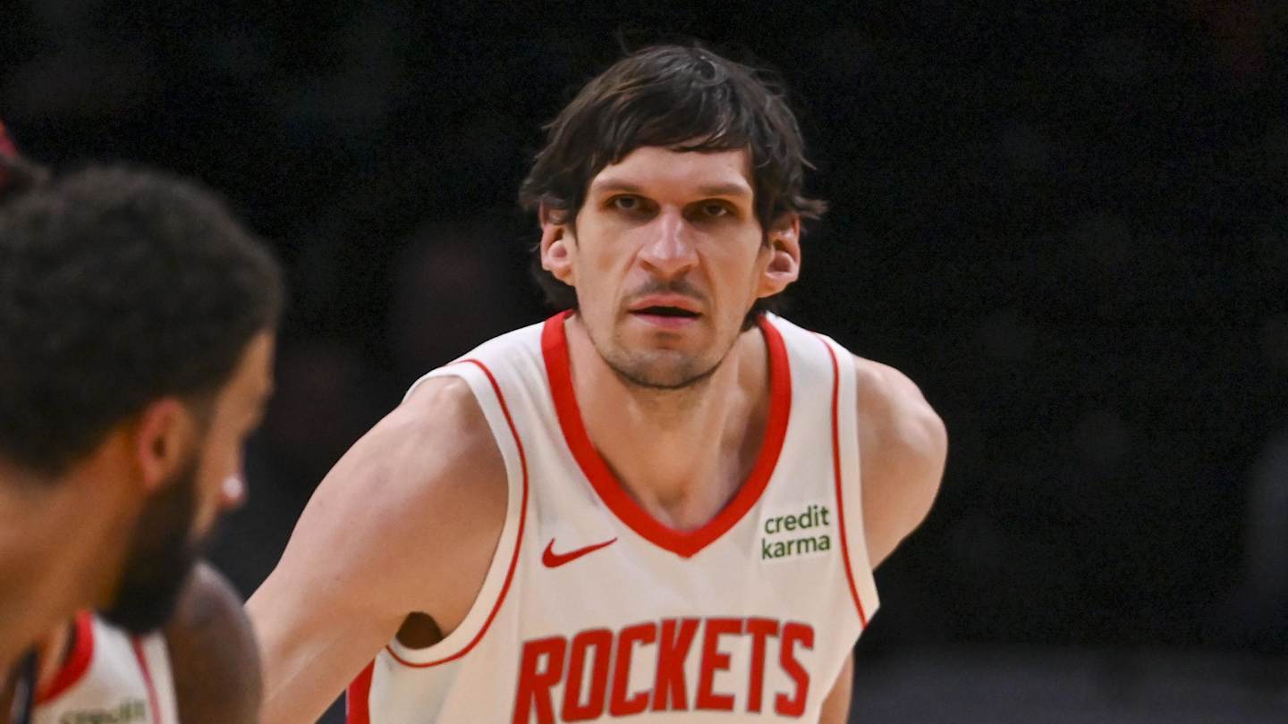 13-Year Veteran Reacts to Boban Marjanovic Leaving NBA