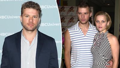 Ryan Phillippe reminisces with throwback pic of him and ex-wife Reese Witherspoon: ‘We were hot’