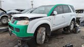 Junkyard Gem: 2007 Saturn Vue Green Line