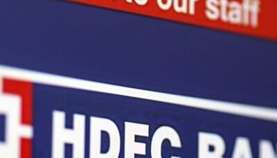 HDFC Bank shares slump 4% after reporting muted growth in June quarter