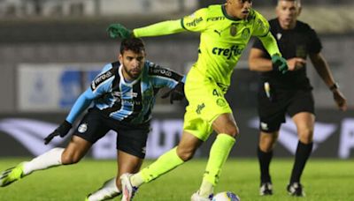 Palmeiras busca empate com Grêmio, mas se afasta da liderança do Brasileirão