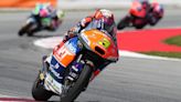 Ai Ogura aprovecha la sanción a Fermín Aldeguer para vencer en el TT Assen