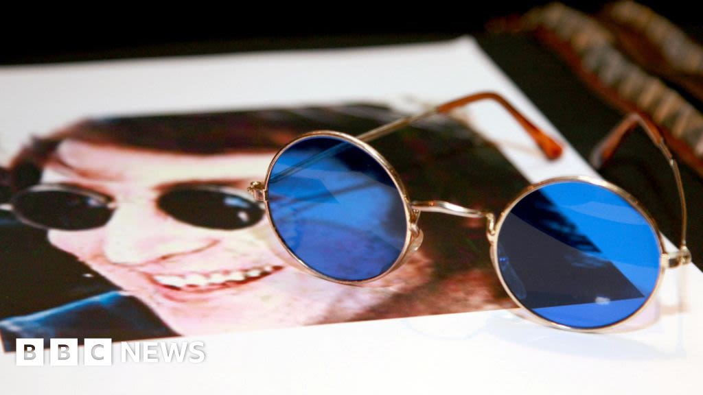 John Lennon’s glasses and Abbey Road photos to be auctioned in Surrey