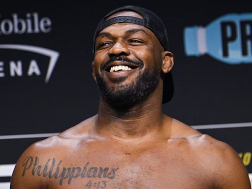 Jon Jones pede luta contra brasileiro no UFC: ‘seria a maior luta da história’