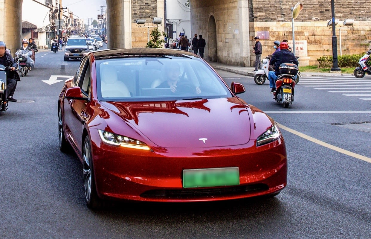 Tesla China partners with Baidu for maps to clear FSD hurdle