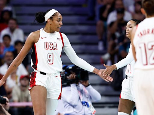 USA vs. Japan Olympic women's basketball: A'ja Wilson and Breanna Stewart lead Team USA to 102-76 win over Japan