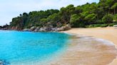 Una de las mejores playas de la Costa Brava: el increíble paraíso de agua cristalina y arena fina que está a 1 hora en coche de Barcelona