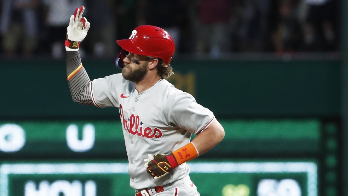 Philadelphia Phillies Star Bryce Harper Issues Huge Warning To MLB