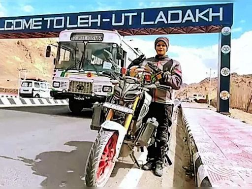 Solo Woman Biker from Dharmapuri Completes 4,000km Trip to Ladakh in Less Than Two Weeks | Salem News - Times of India