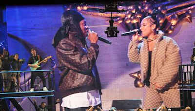 Why Jay-Z’s Big Tonys Duet With Alicia Keys Was Offstage