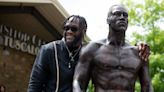 Deontay Wilder overwhelmed by statue in hometown, vows to fight again