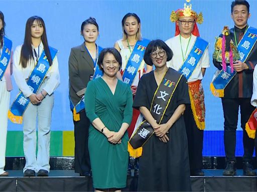 穿綠衣為「巴黎文化奧運」團隊綬帶 蕭美琴曝意涵：襯托藝術花朵