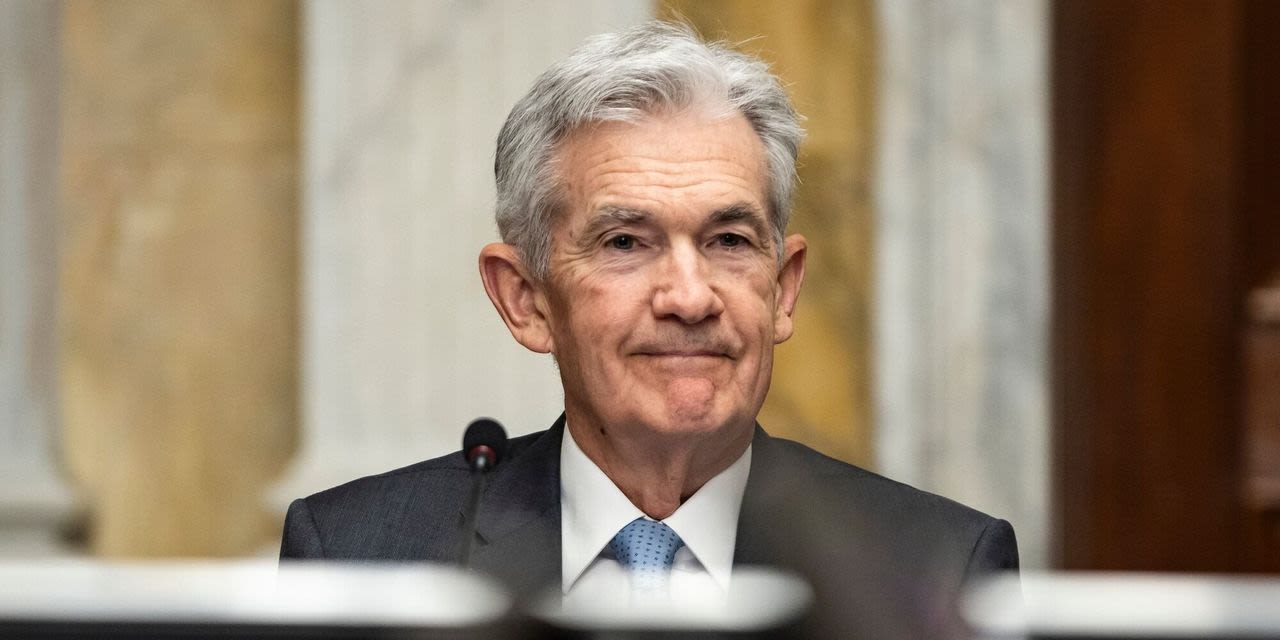 Fed Chair Jerome Powell Maintains Wait-and-See Posture on Inflation and Rates
