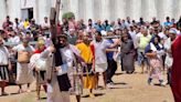 Semana Santa: internos del Cereso de Mérida realizan Viacrucis