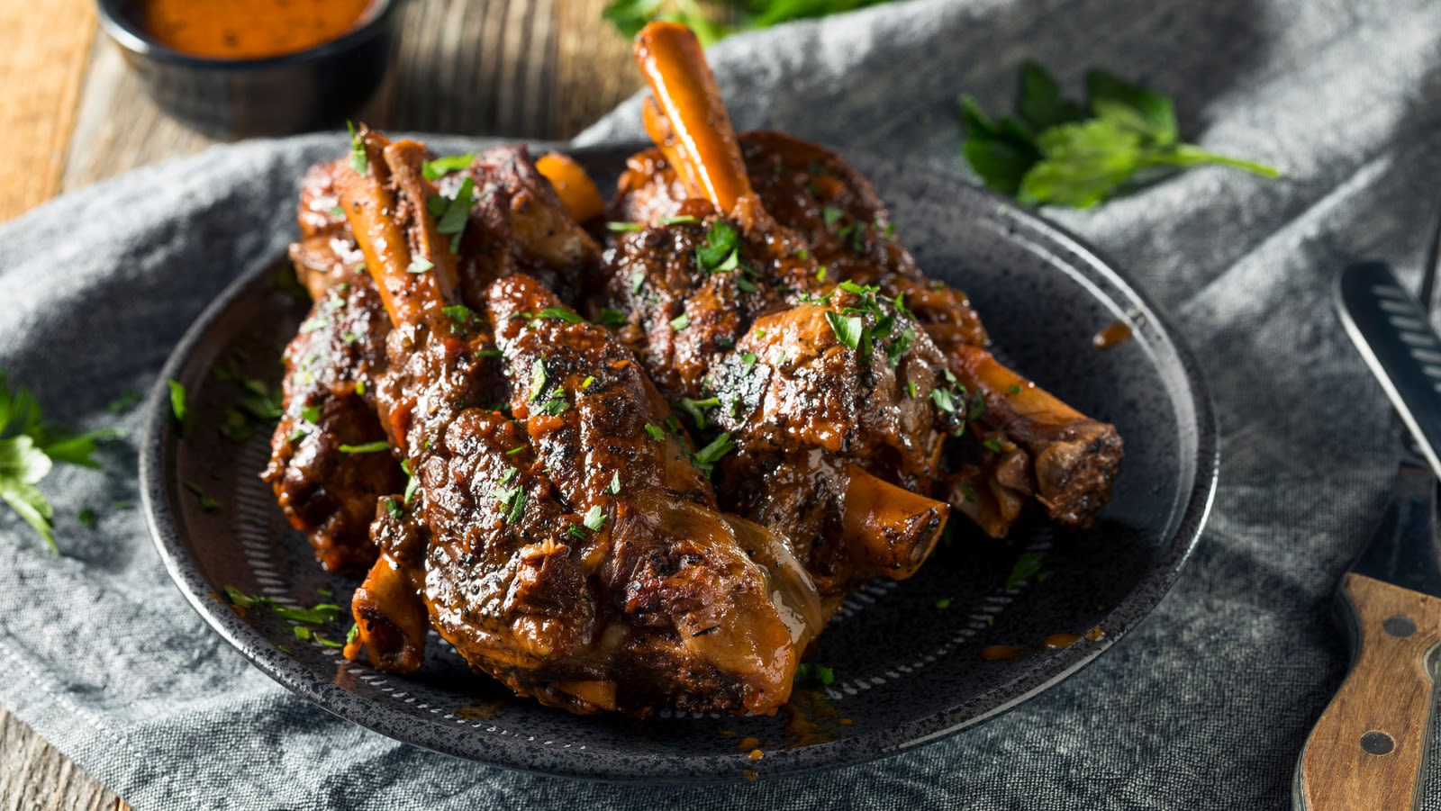 The Best Cut Of Lamb To Slow Cook, According To An Executive Chef
