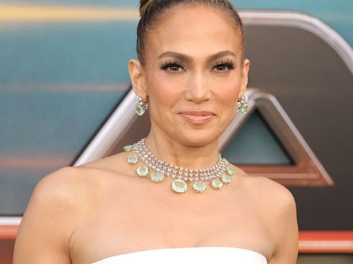 Jennifer Lopez comparte otra feliz noticia en medio de su dolor