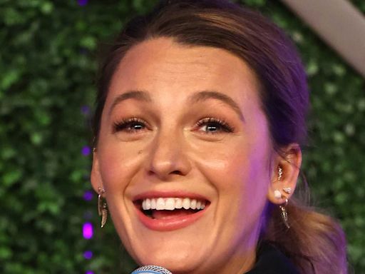 Blake Lively is epitome of chic at Book Bonanza for It Ends With Us