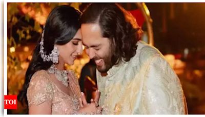 Anant Ambani-Radhika Merchant's 2nd pre-wedding extravaganza: Backstreet Boys enthralls the crowd: video inside | Hindi Movie News - Times of India