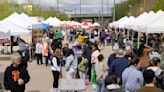 Sioux City market opens season to enthusiastic crowds and bustling aisles