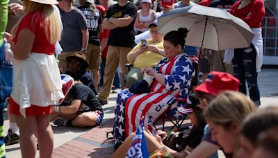 Thousands gather for Trump's first rally since shooting