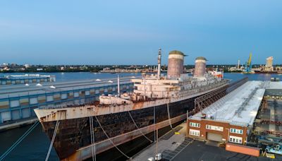 This U.S. ocean liner may become the world's largest artificial reef