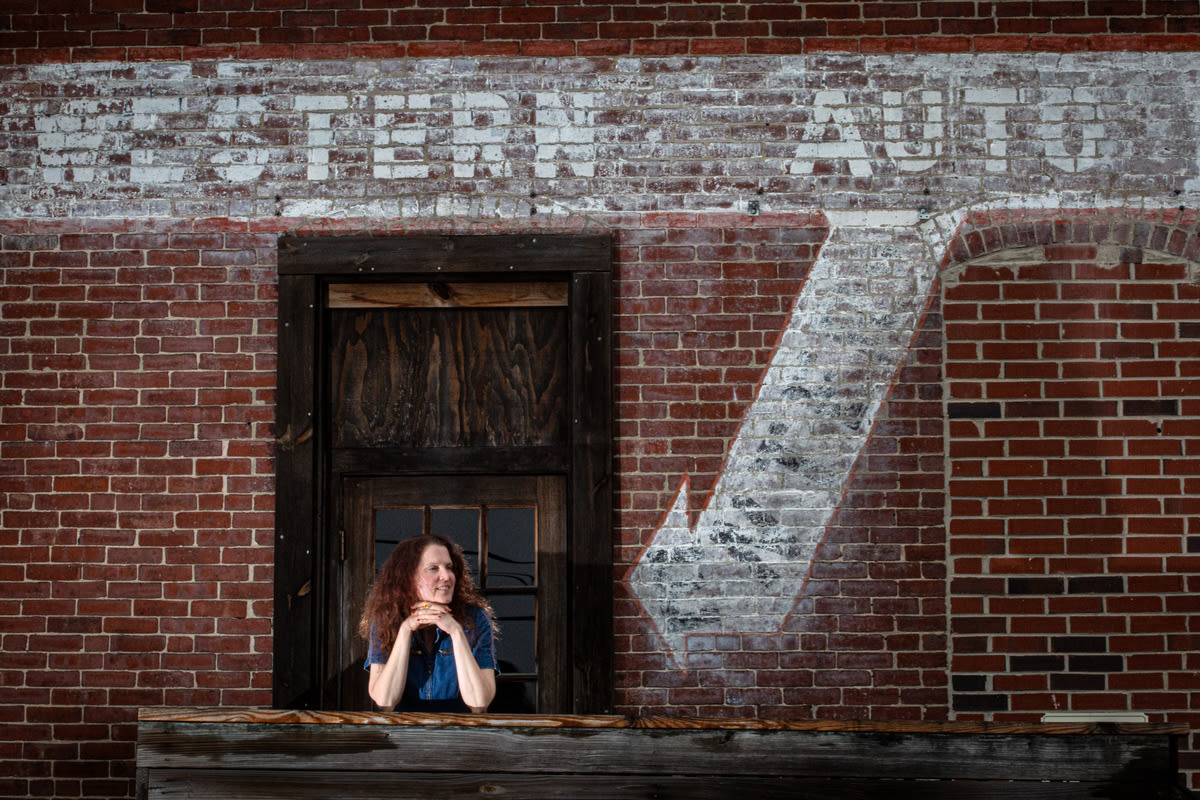 New book shows the Maine people and places behind Stephen King’s work