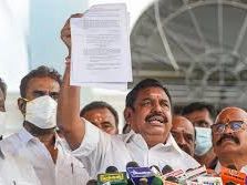 Pondy AIADMK submits memorandum to CM - News Today | First with the news