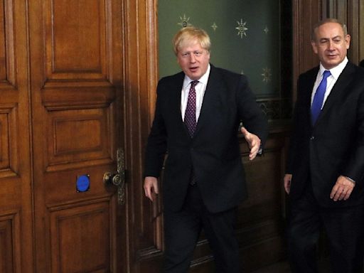 ‘Bibi Bugged My Bathroom’: Ex-UK PM Boris Johnson Claims Netanyahu Put Listening Devices In His Toilet - News18