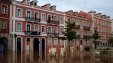 Chuva forte e inundações atingem Lisboa, moradores são aconselhados a ficar em casa