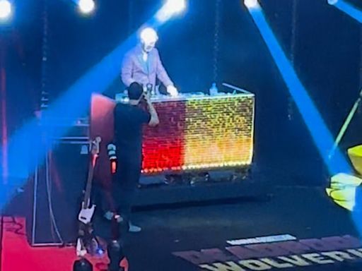 Martin Kemp, 62, leaves audience CRINGING during VERY awkward DJ set