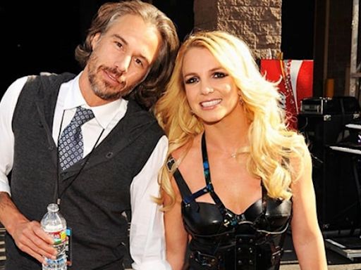 Britney Spears se encontra com ex-noivo e ex-tutor, Jason Trawick, em Las Vegas