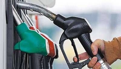 Govt slashes petrol price by Rs15.39/litre