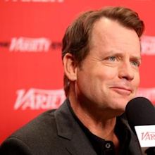 Greg Kinnear