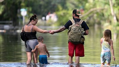 Se les pide a los floridanos que perdieron sus hogares hace 10 días que evacuen nuevamente