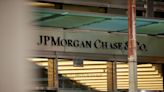 JPMorgan adelanta previsión de recortes de tasas de la Fed tras datos de inflación