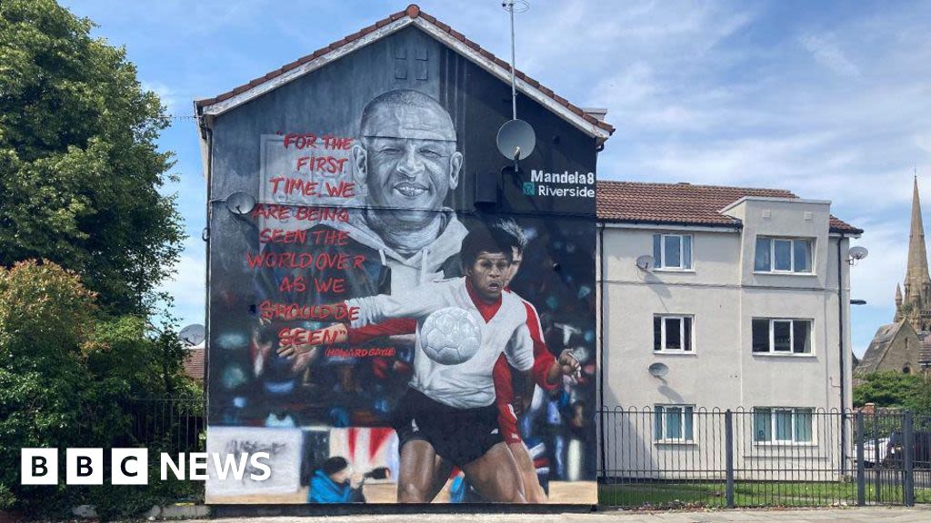 Mural for Liverpool FC's first black player Howard Gayle unveiled