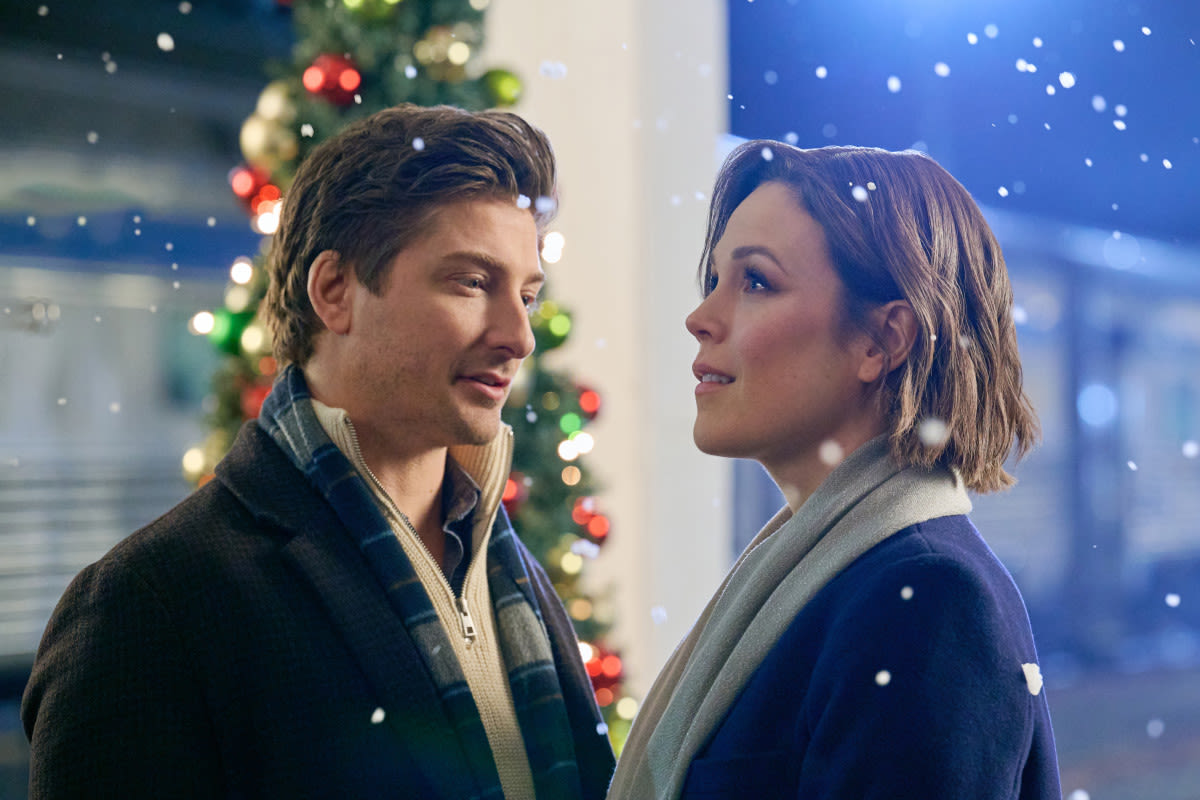 Hallmark Channel's Countdown to Christmas 2024 Schedule Is Here