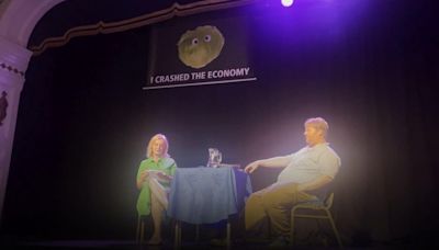 Lettuce banner proclaiming ‘I crashed the economy’ halts Liz Truss event