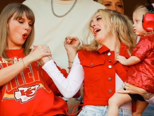 Taylor Swift Hints at Patrick and Brittany Mahomes Baby’s Gender Before Tic Tac Toe Reveal