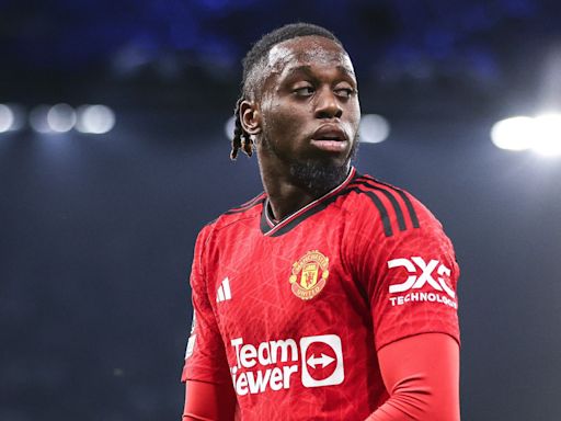 Aaron Wan-Bissaka is holding up his move to West Ham with final demand to Man Utd | Goal.com