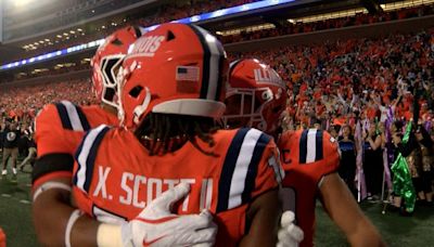 Illinois beats No. 19 Kansas in sold-out Memorial Stadium