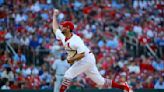 Wainwright, reunited with Molina, hurls Cards past Cubs 6-0