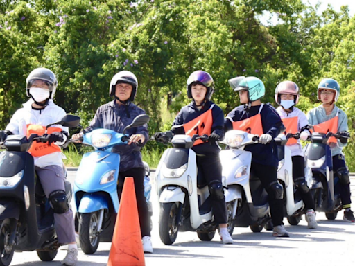 騎車要訓練、上路更安心 新竹區監理所鼓勵報名駕訓班享補助! | 蕃新聞