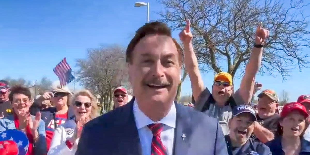 New subpoena drags Mike Lindell into Rudy Giuliani's bankruptcy case