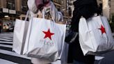 Macy’s Tops Earnings Estimates. Its New Turnaround Plan Starts to Pay Off.