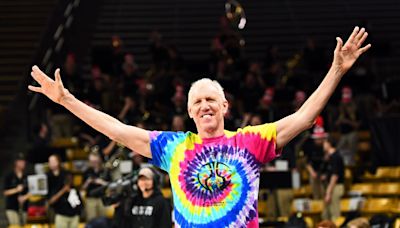 Rick Carlisle on how Bill Walton got him backstage at a Grateful Dead concert for a date