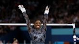 Simone Biles voltou aos Jogos para voltar a ser perfeita