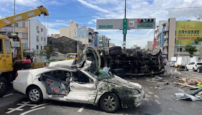 有詭！台中水泥車翻覆撞噴2車釀5傷 車牌竟是「註銷牌」疑非法上路